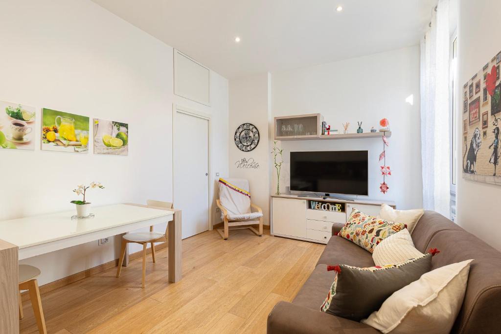 Villapizzone Apartment | Nice Flat Milan 50m Station!