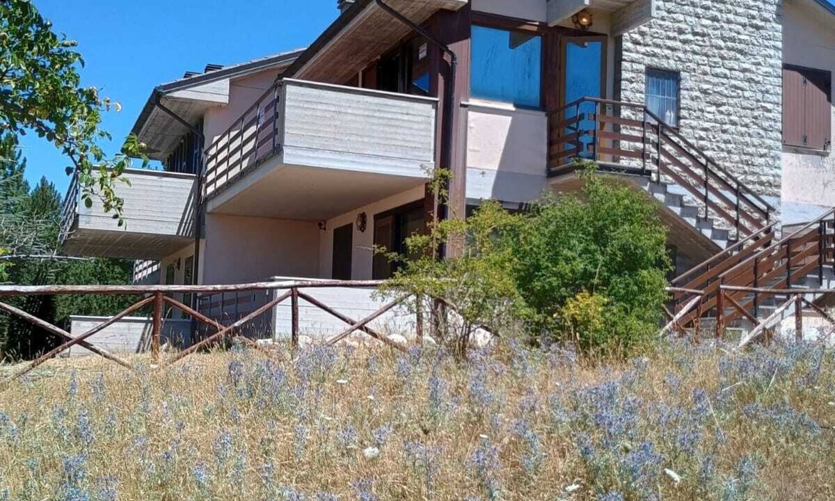 Frontignano Apartment | Old Path Apartment