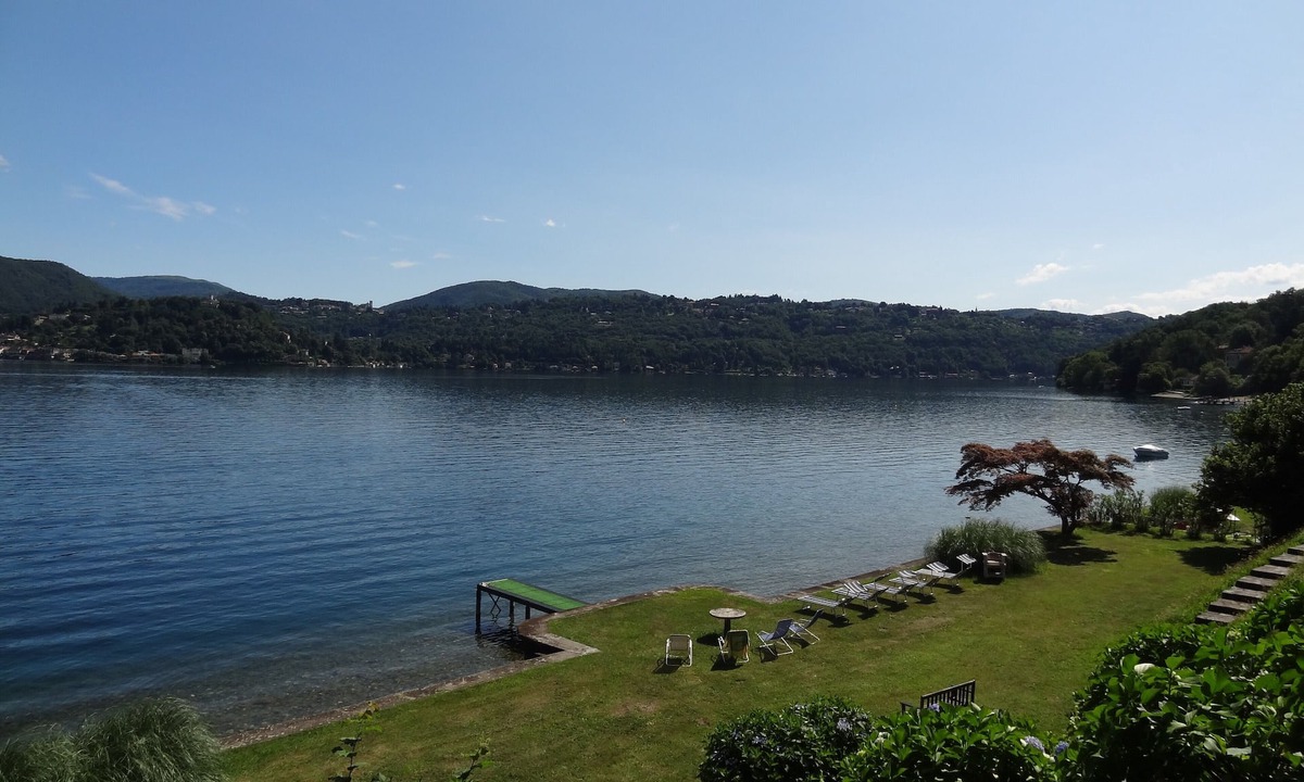 Lagna Villa | Orta lake Villa Ortensia - charming villa with private lakefront park