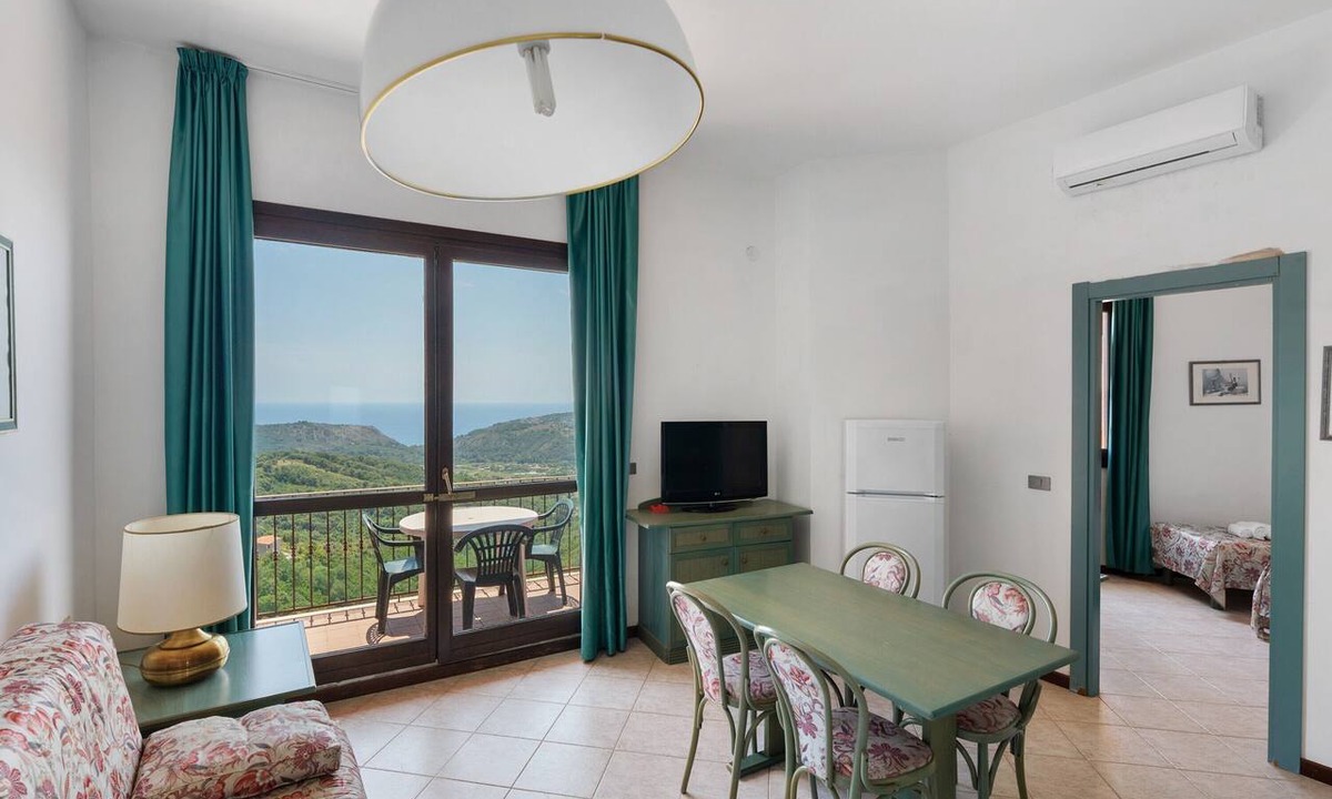 Palinuro Apartment | P.R. Club – Studio Molpa 15' with Sea View, Private Terrace and Air Conditioning