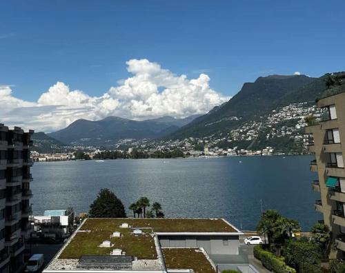 Paradiso Apartment | Paradise Lake View