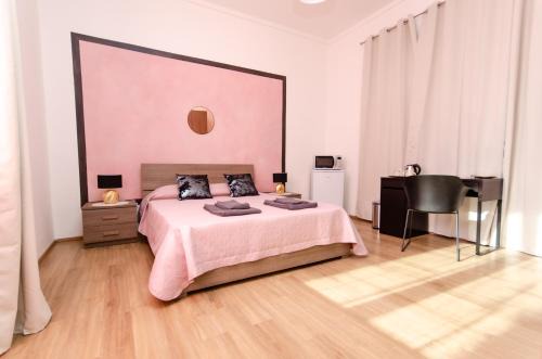 Lazzaretto House | Pink Room
