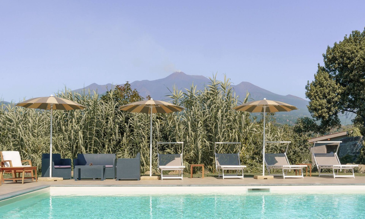 Carruba House | Puleera