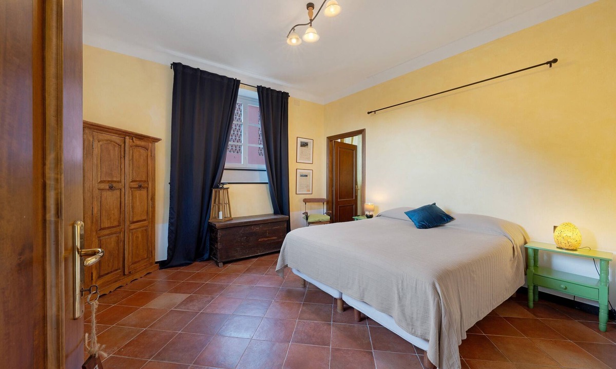 Castiglione Chiavarese Apartment | Quadruple Room in Farmhouse Surrounded by Nature