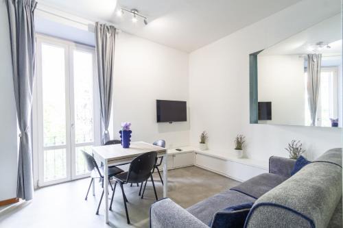 De Angeli Apartment | Ravizza design metro