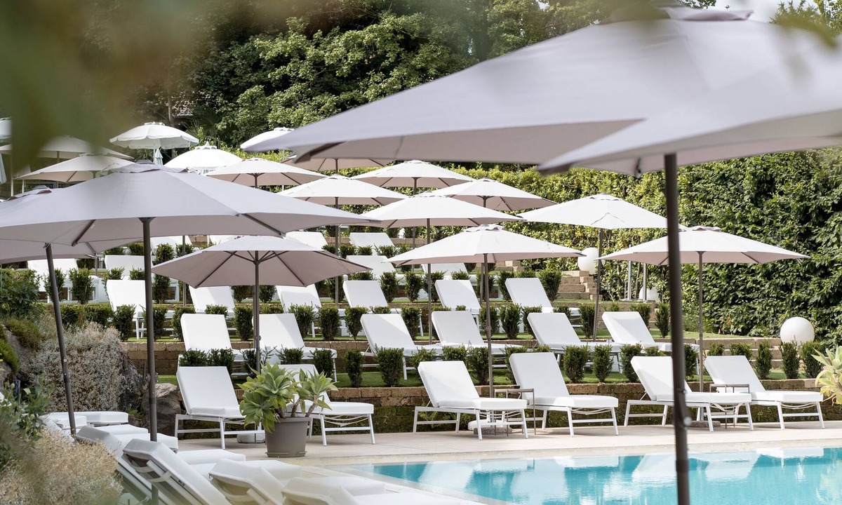 Barzano Hotel | Red's Redaelli Hotel
