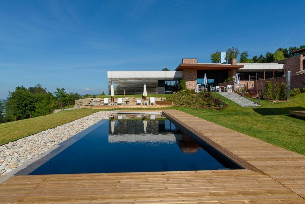 La Morra Resort | Relais Le Rocche