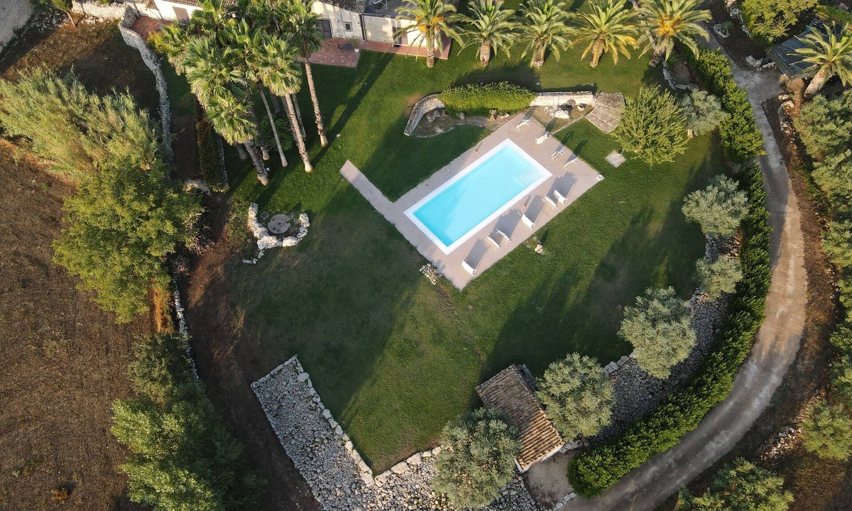 Noto Villa | Relaxation Oasis in Val di Noto: Villa with 5 ensuite rooms for 11 guests
