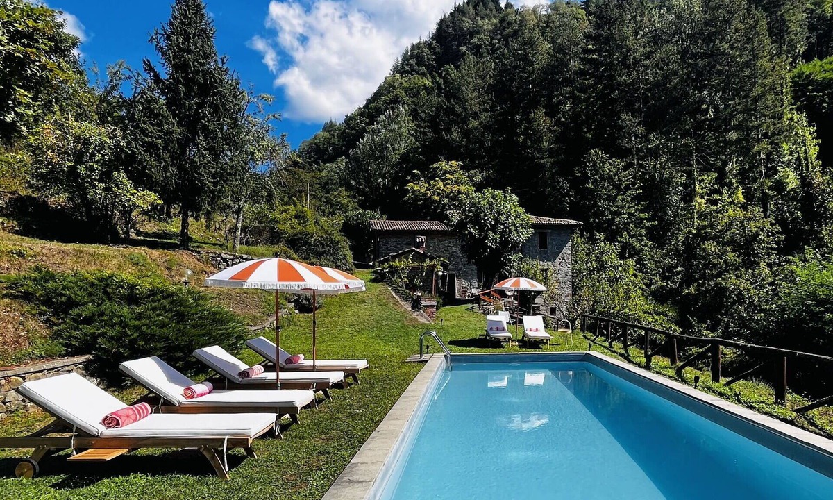 San Romano in Garfagnana House | Restore Mill with Private Pool for 7 People