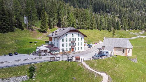 Cortina d'Ampezzo Hotel | Rifugio Ospitale