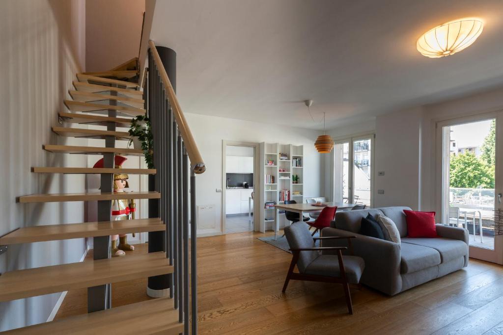 Villapizzone Apartment | Rolandi Duplex with Terrace