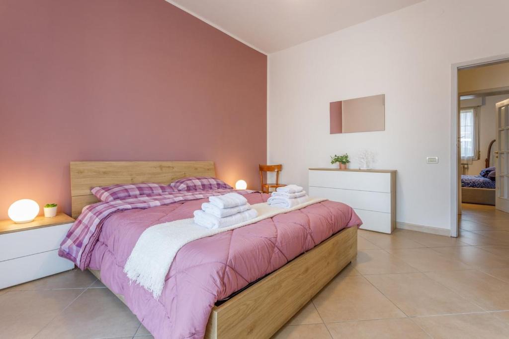 San Faustino-Madonnina-Quattroville Apartment | Romantic and confortable maison Parking & Wifi free