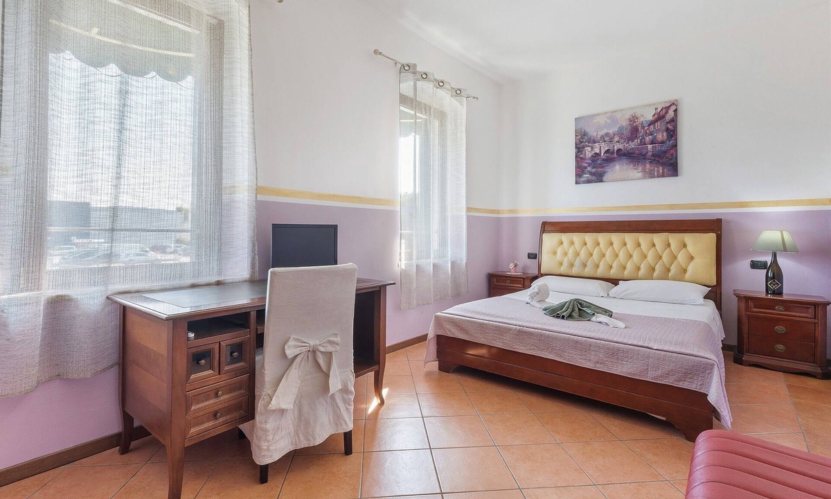 Sud Apartment | Room 'Basic Locanda 7 Camini' with Wi-Fi and Air Conditioning