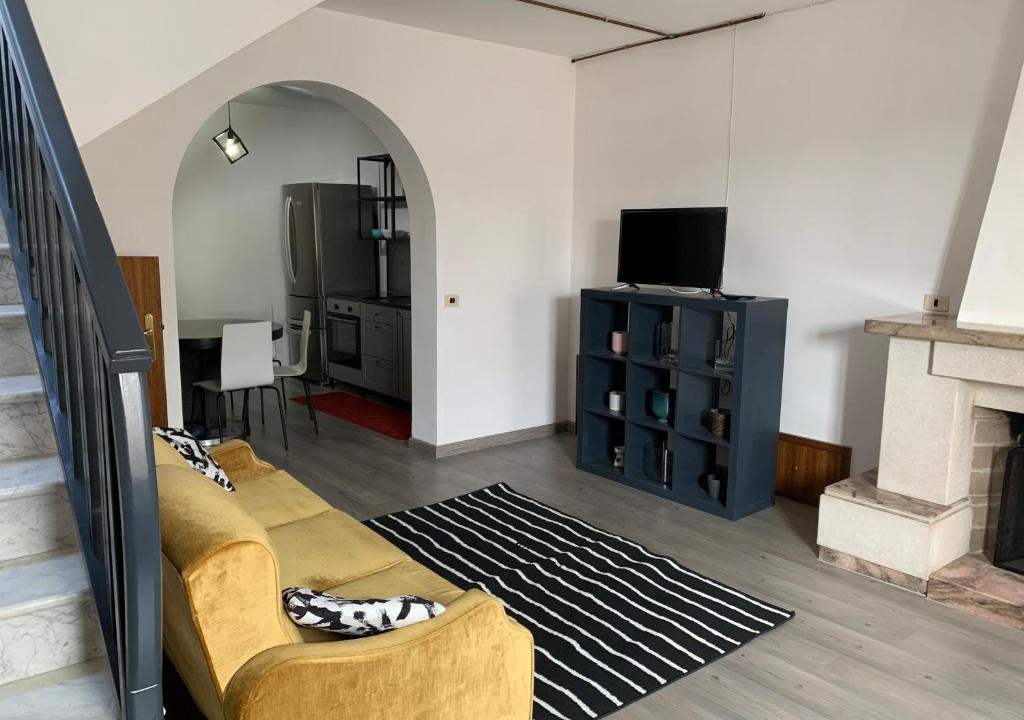 Sarconi Apartment | Rosa’s House