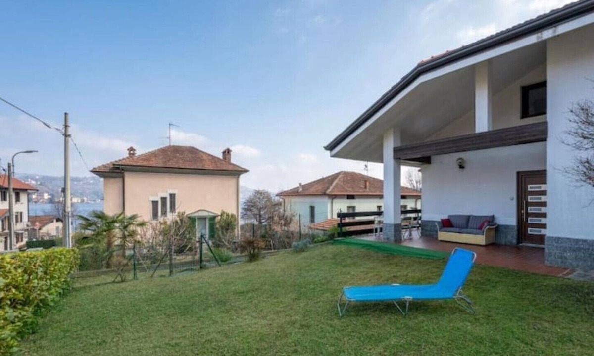 Alzo Villa | Spaghetti & Cappuccino Beach Villa