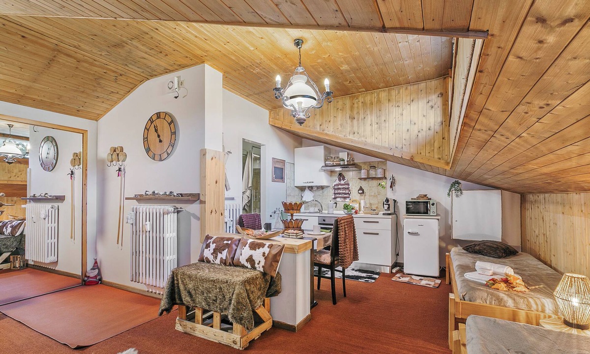 Borgata Sestriere Apartment | Studio Valleverde 33B Ski in ski out, Sestriere, Italy