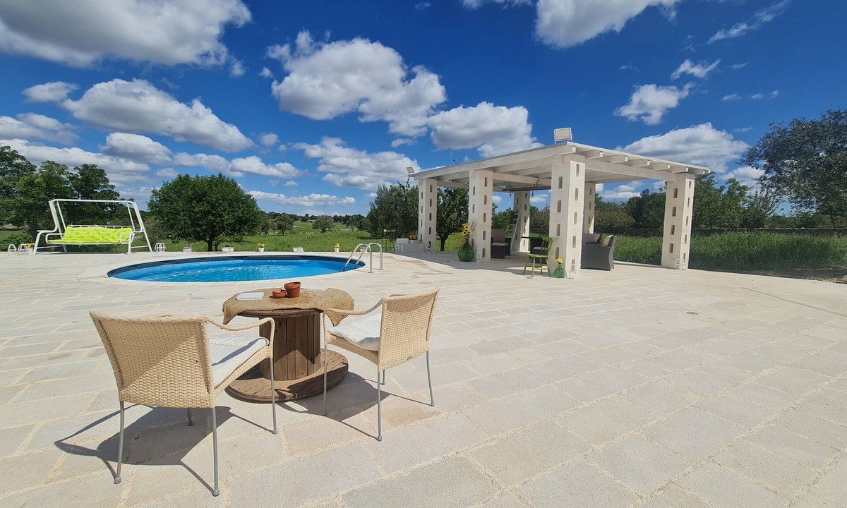Putignano Villa | Stunning exclusive Villa with Pool surrounded by nature, pets allowed