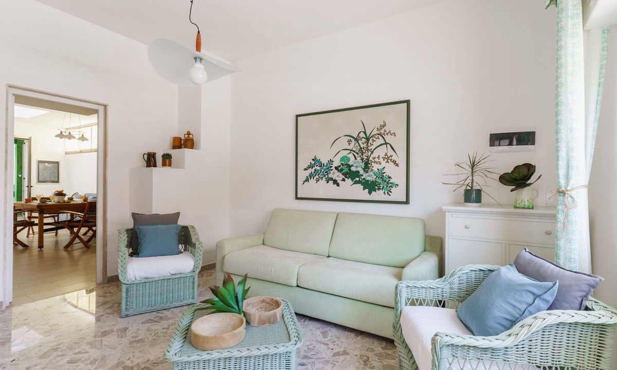 Specchiolla Villa | Stunning private villa for 5 people with A/C, TV and veranda, close to Ostuni
