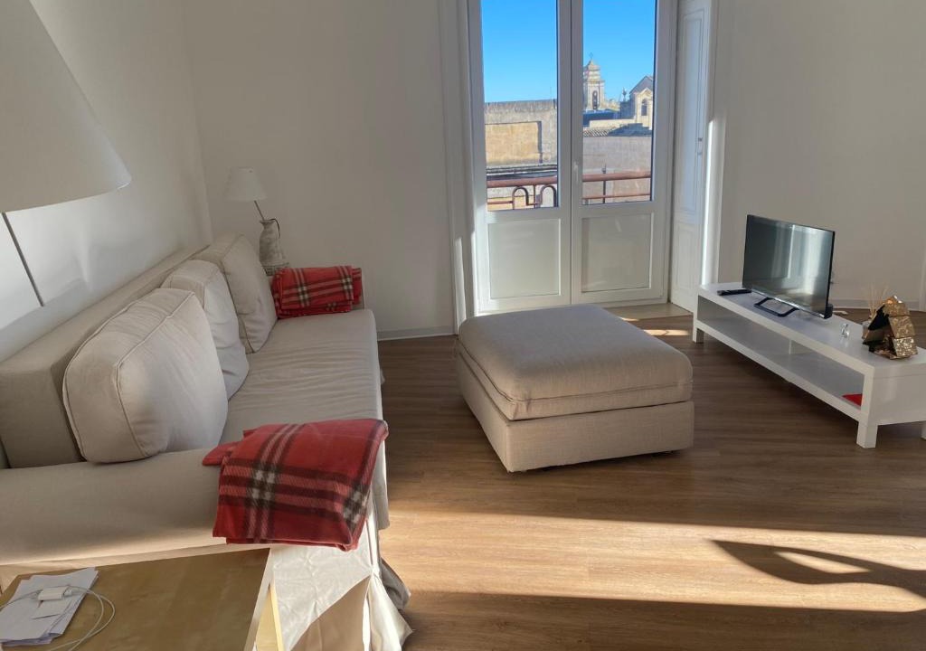 Matera Apartment | SUNNY Central bright apt, historical living Matera