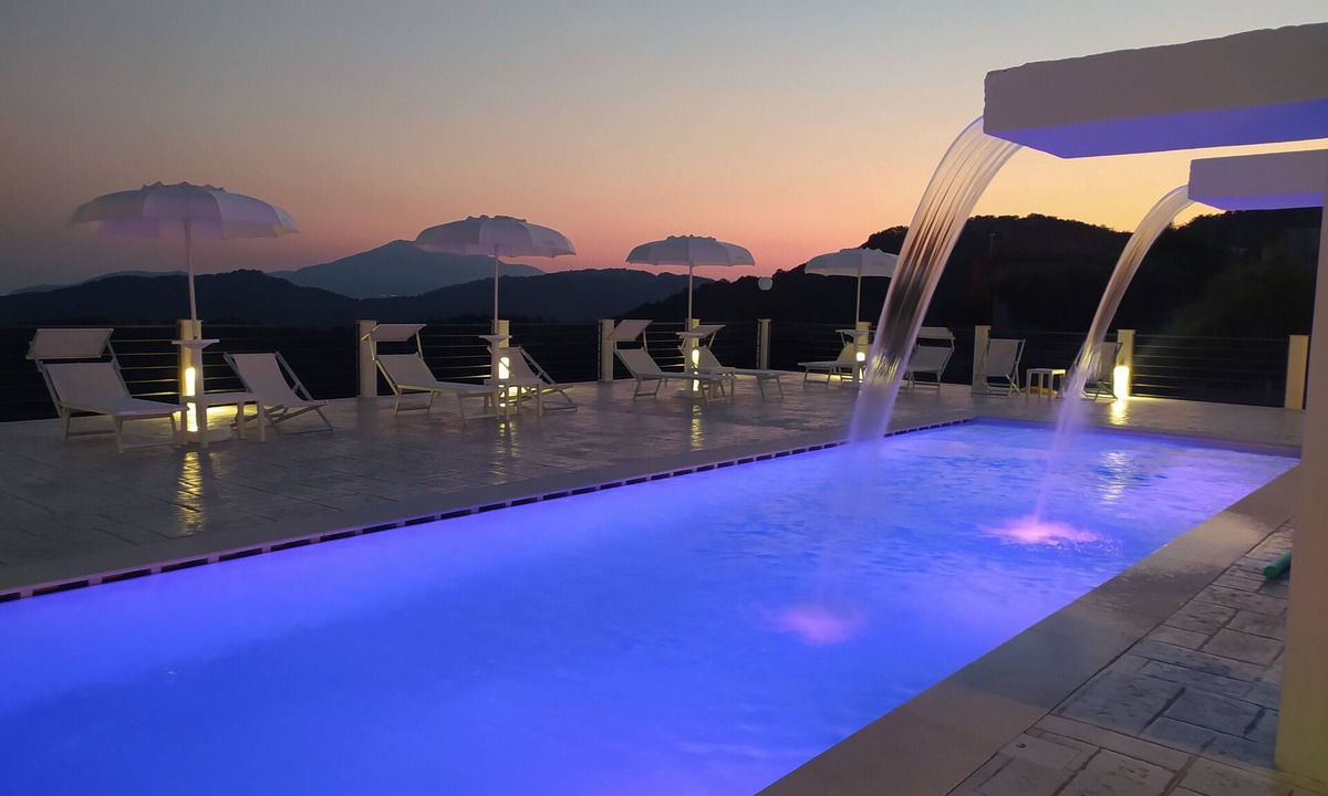 Tortorella Bed & Breakfast | Tenuta Vallina