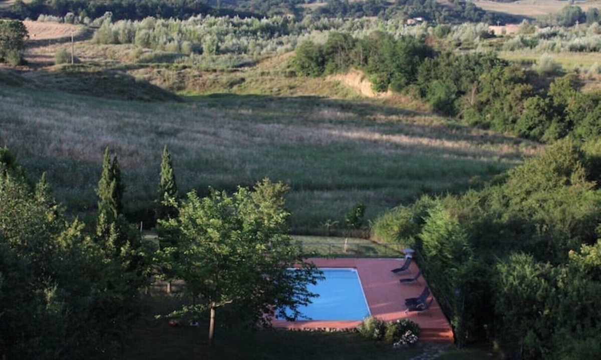 Terranuova Bracciolini Apartment | The Cornflower