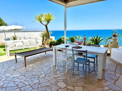 Marina di Marittima Villa | The Paradise