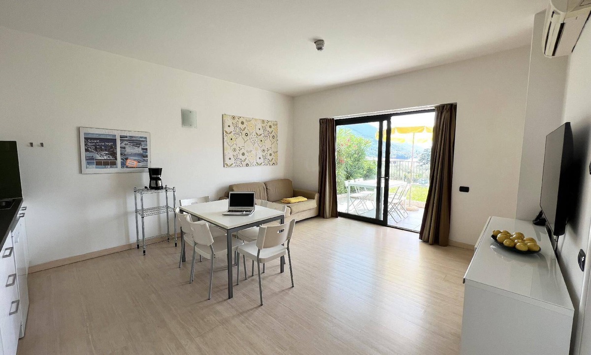 Val di Sogno Apartment | Three-room apartment with lake view