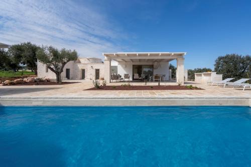 Ostuni Villa | Trullo Saraceno