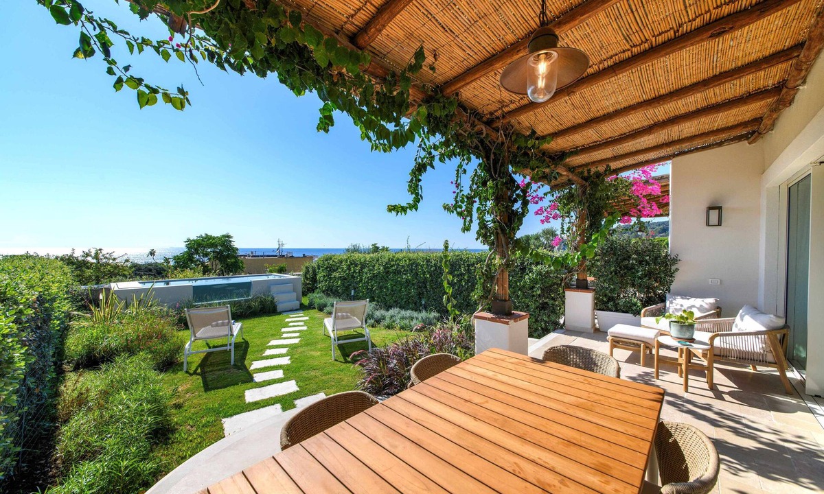 Forio Villa | Two king-size bedrooms villa with pool and sea view