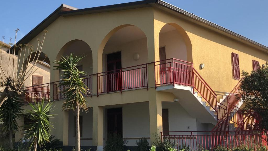 Alcamo Apartment | Villa Augustea