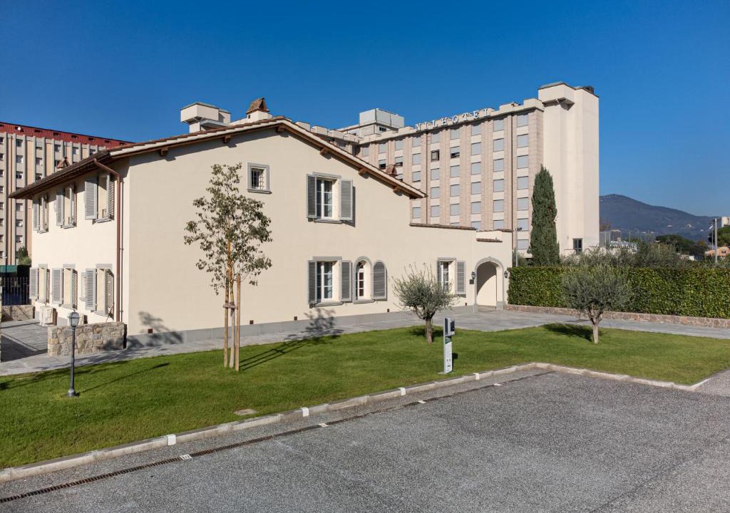 Novoli - San Donato Apartment | Villa Carobbi Apartments Florence