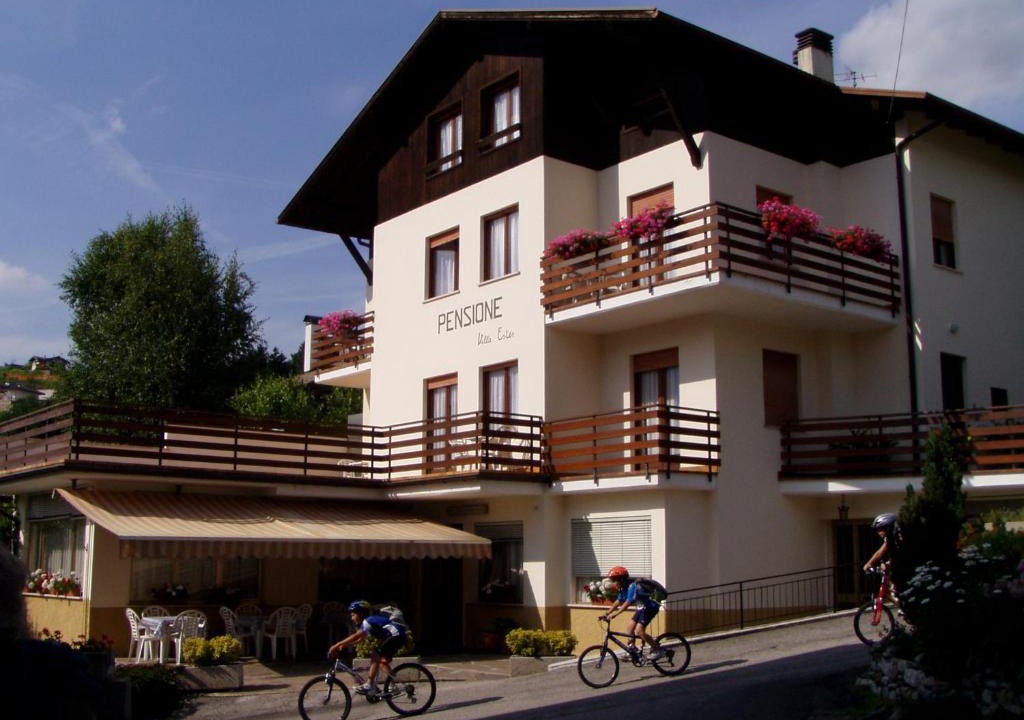 Tenna Hotel | Villa Ester