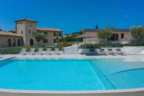 Centofinestre Villa | Villa Flavia