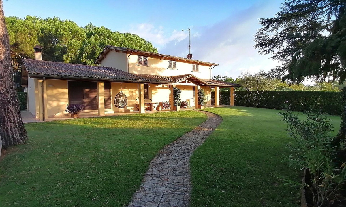 Arezzo House | Villa immersed in the countryside and tranquility 5 min from Arezzol