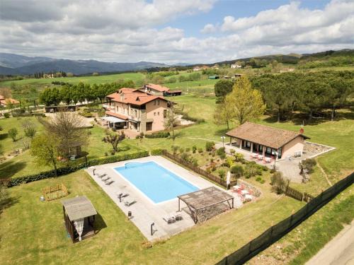 Soci Villa | Villa le Greti 16 by VacaVilla