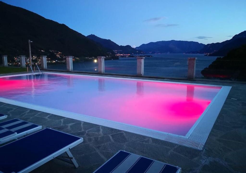 Olgiasca House | VILLA MIMOSA