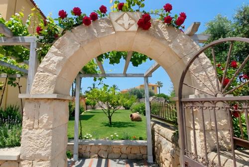 Tiche Apartment | Villa Scalagreca