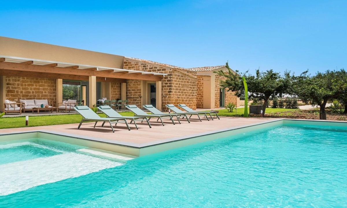 Castelvetrano Villa | Villa Terracotta - villa with private pool