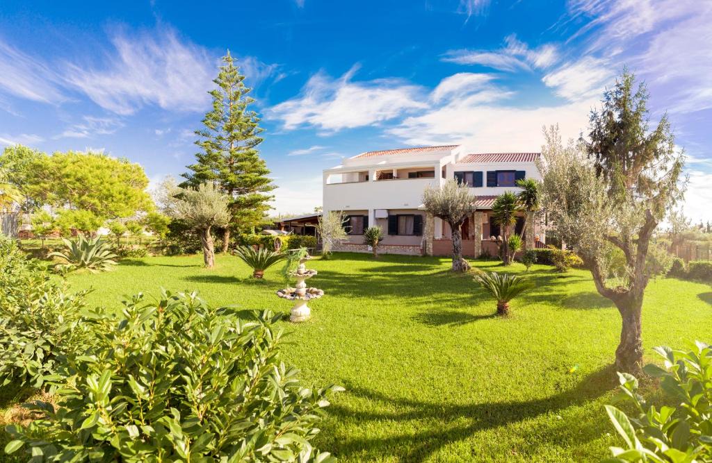Pontecagnano Faiano Bed & Breakfast | Villa Ulivi B&B