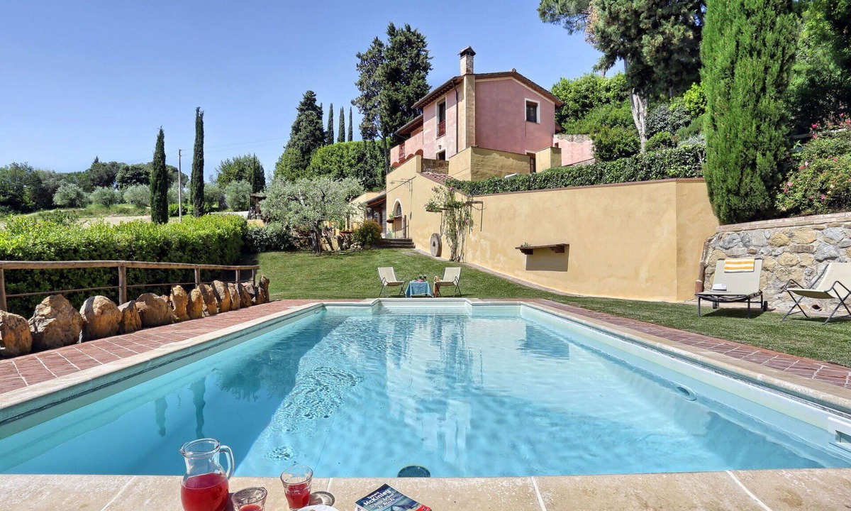 Gambassi Terme Villa | Wonderful private villa for 10 guests with A/C, WIFI, private pool, TV, patio and pets allowed
