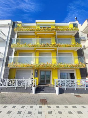 Torre Melissa Apartment | Yellow Dream B&B