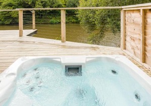 7 Water's Edge in Looe