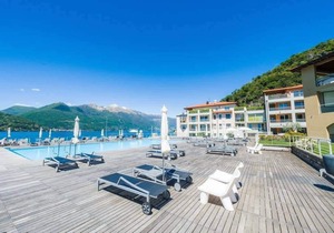 2 bedroom Lake Maggiore apartment with pool