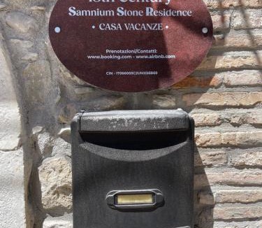 Alfedena House | 18th Century Samnium Stone Residence