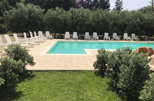 Contrada Pistavecchia 2 Apartment | 2 Bedrooms Modern Apartment by the SEA, Pool, Wi-Fi, A/C, Terrace, in resort