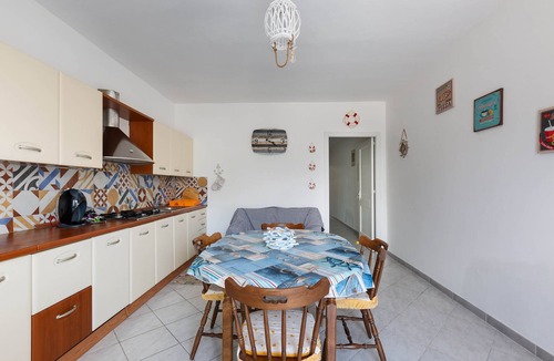 Torre Squillace House | 2060 Villetta Krystle