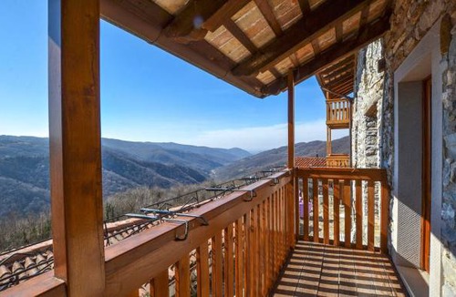 Oblizza House | 3 bedroom accommodation in Stregna