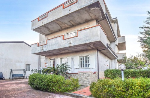Camini Apartment | 3 bedroom accommodation in CAMINI