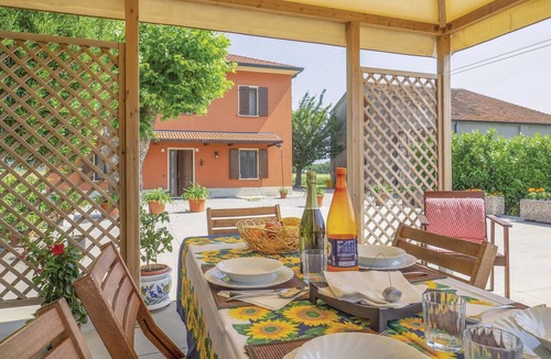 Lendinara House | 4 bedroom accommodation in Lendinara RO