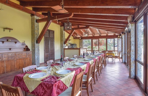 Camini House | 6 bedroom accommodation in Camini